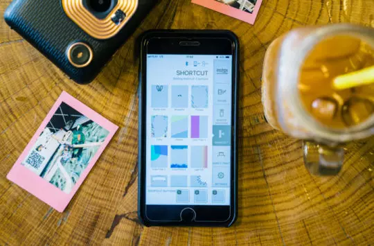 Aparat FujiFilm Instax mini LiPlay Biały